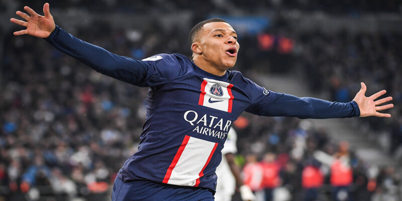 Lương của cầu thủ Mbappe hiện tại lên tới con số nào?