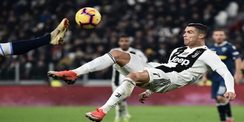 Lương của cầu thủ Ronaldo trong những năm gia nhập Juventus