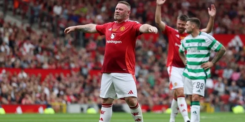 Rooney Đá Phạt Tuyệt Đẹp Lập Chiến Công Cho Man United 